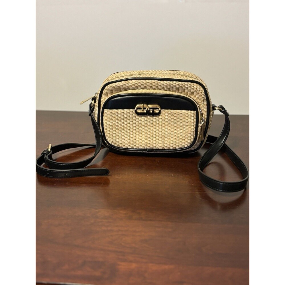Time and Tru Beige small Cross body Bag black strap lining w gold color hardware